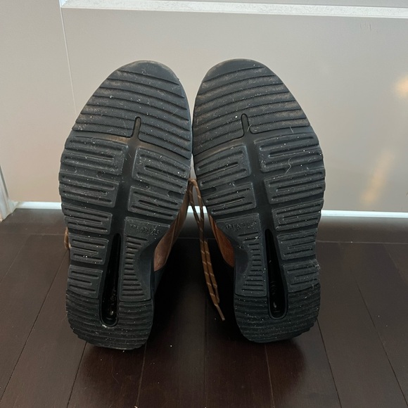 Ugg Boots - Men’s sz 8 - Picture 3 of 8